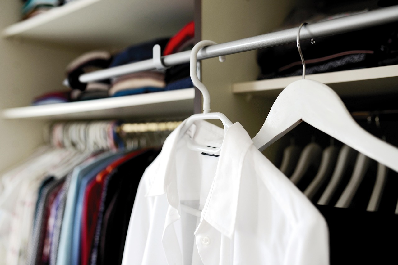 Wardrobe, coat hanger, dressing room — Unforgettable Italian Entertainment Catering for Fashion Events